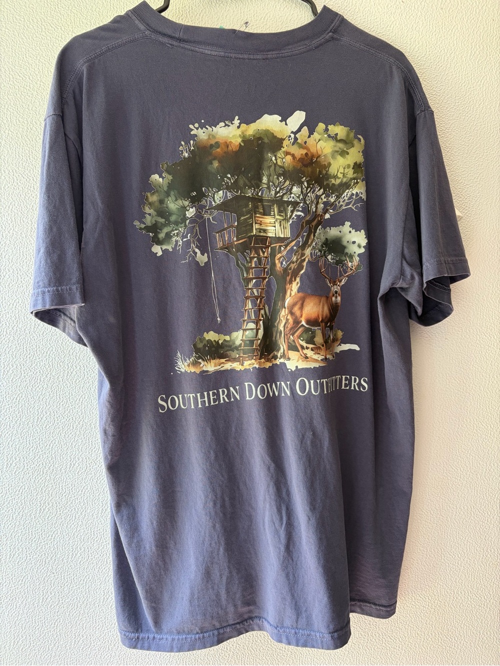 Men's Navy Graphic T-Shirt